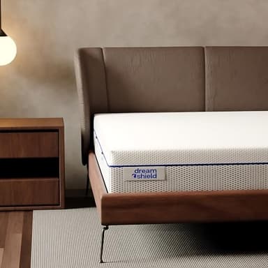 DREAM SHIELD Hybrid Mattress - Comfort Foam Orthopedic Mattress with Motion Isolation Technology, Temperature-Regulating Cover, Medium Firm Support for Back Pain Relief (King)